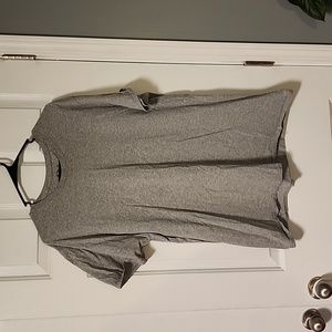 2 plain fruit of the loom tshirt size XL